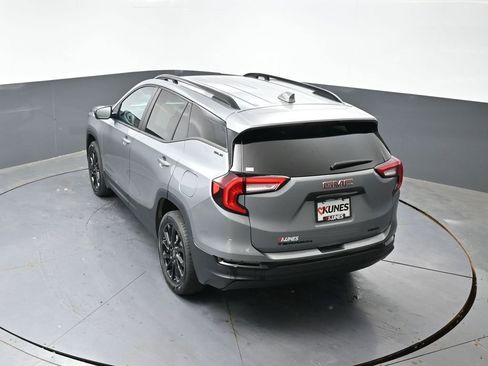 Used 2023 GMC Terrain SLE w/ Driver Convenience Package AWD/4WD image 50