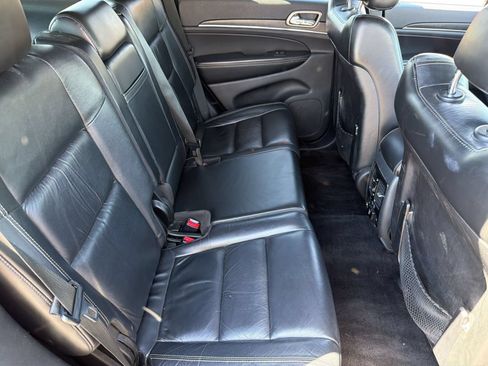 Used 2016 Jeep Grand Cherokee Limited AWD/4WD image 29