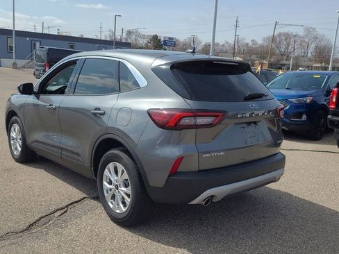 Used 2023 Ford Escape Active w/ Tech Pack #2 image 3
