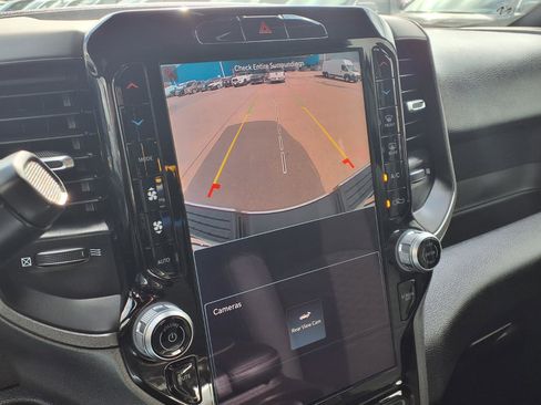 Used 2025 RAM 2500 Tradesman image 17