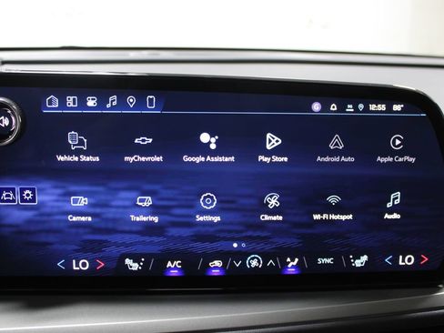New 2026 Chevrolet Traverse LT w/ Sun and Wheel Package FWD image 45