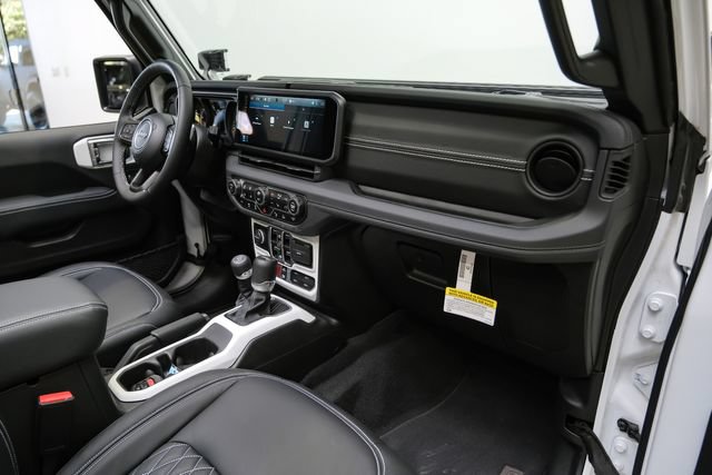 Used 2024 Jeep Wrangler Unlimited Rubicon 392 AWD/4WD image 18