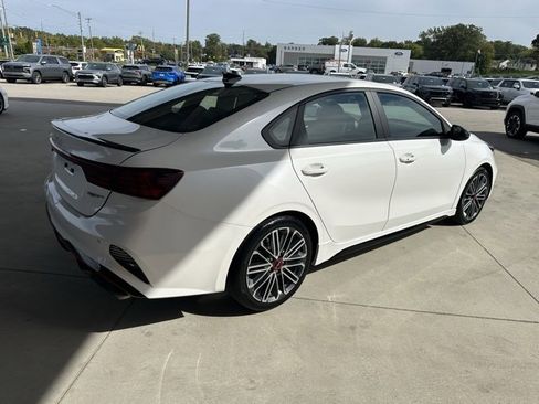 Used 2023 Kia Forte GT w/ GT2 Package image 5