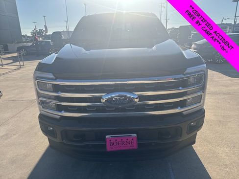 Used 2025 Ford F250 King Ranch w/ FX4 Off-Road Package image 6
