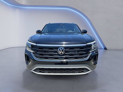 Used 2026 Volkswagen Atlas Cross Sport SE w/ Panoramic Sunroof Package AWD/4WD image 6