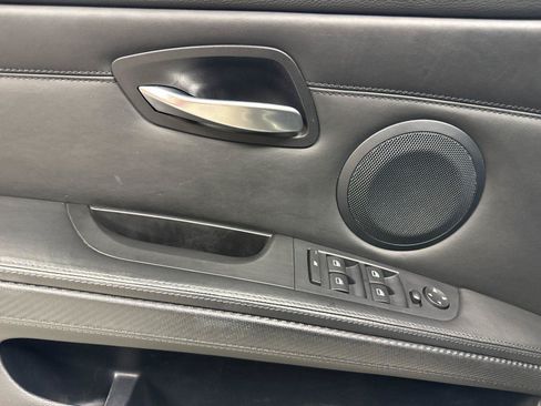 Used 2011 BMW M3 Sedan RWD image 10