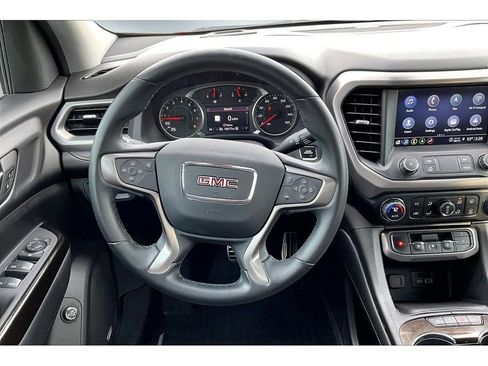 Used 2023 GMC Acadia AT4 image 8