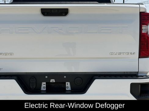 Used 2024 Chevrolet Silverado 1500 Custom RWD image 9