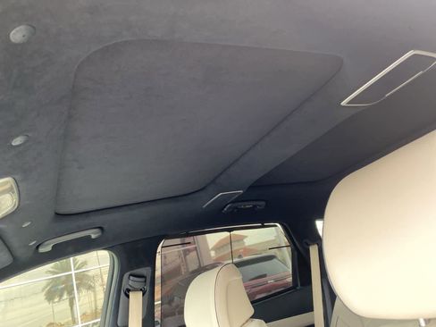 Used 2025 Genesis GV80 3.5T Prestige image 12