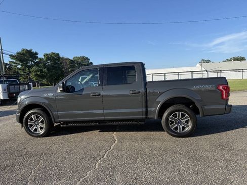 Used 2017 Ford F150 Lariat w/ Equipment Group 502A Luxury AWD/4WD image 34