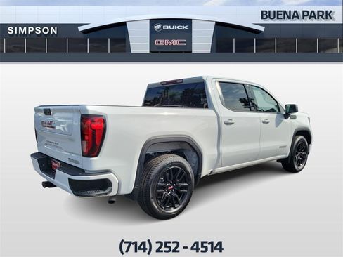 Used 2023 GMC Sierra 1500 Elevation image 8