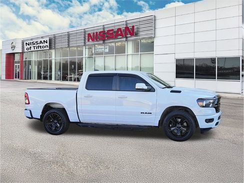 Used 2020 RAM 1500 Big Horn image 3