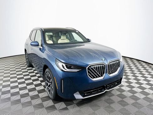 Used 2026 BMW X3 xDrive30 w/ Premium Package image 1
