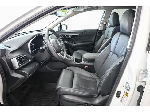Used 2023 Subaru Outback Touring AWD/4WD image 33