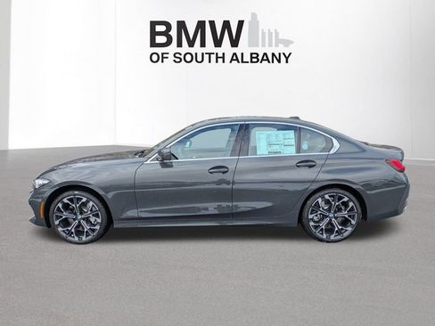 New 2026 BMW 330i xDrive Sedan w/ Premium Package AWD/4WD image 7
