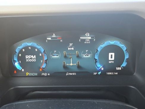 Used 2025 Ford Bronco Big Bend image 33