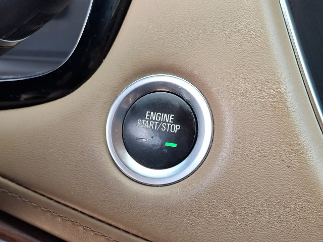 Used 2019 Cadillac XT5 Platinum AWD/4WD image 18