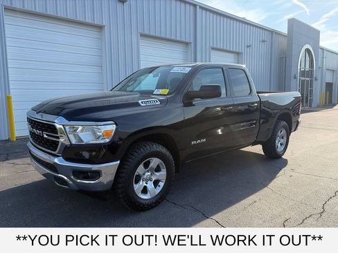 Used 2022 RAM 1500 Big Horn AWD/4WD image 3