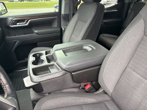Used 2023 Chevrolet Silverado 1500 RST AWD/4WD image 17