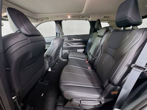 New 2026 INFINITI QX60 Luxe w/ Cargo Package image 31