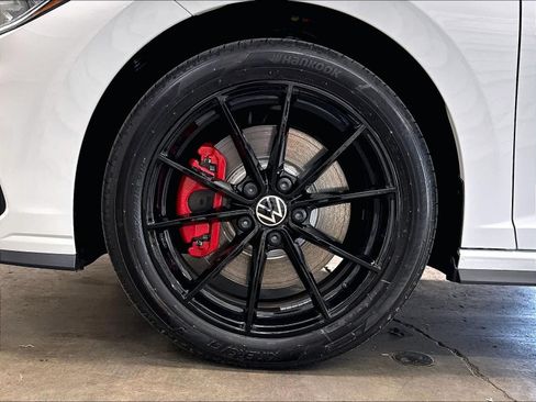 New 2026 Volkswagen Jetta GLI Autobahn FWD image 12