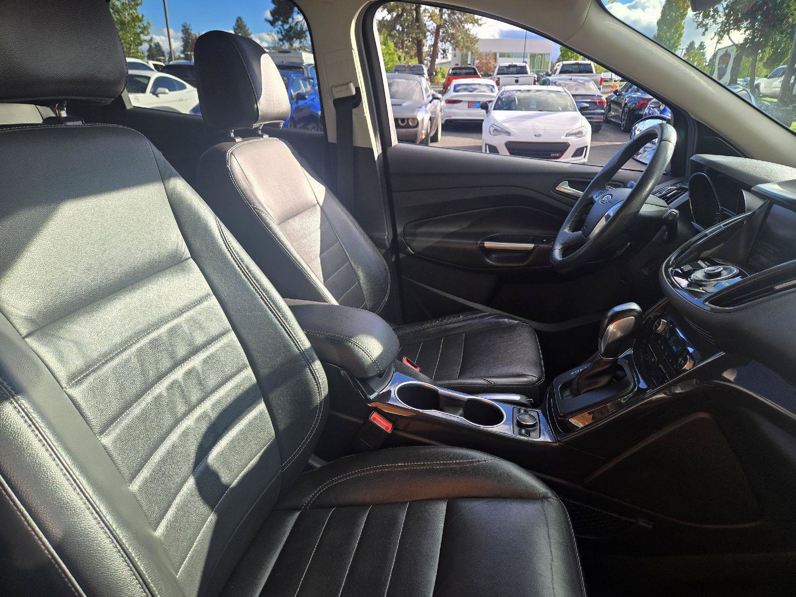 Used 2014 Ford Escape Titanium AWD/4WD image 12