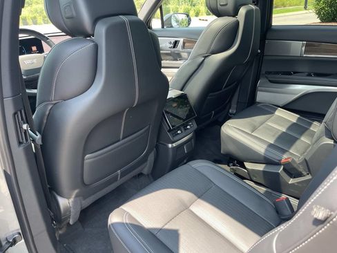 Certified 2026 Cadillac Vistiq Sport w/ LPO, Floor Liner Package AWD/4WD image 20
