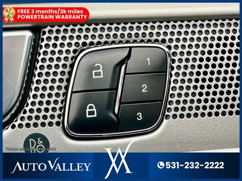 Used 2021 Ford Explorer Limited w/ Hybrid Equipment Group 310A AWD/4WD image 14