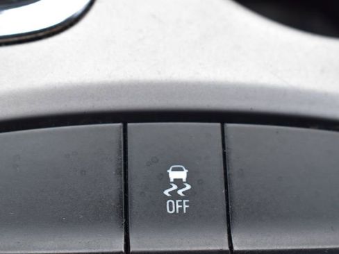 Used 2017 Chevrolet Cruze LS image 34