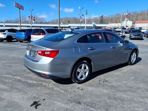 Used 2024 Chevrolet Malibu LT image 4
