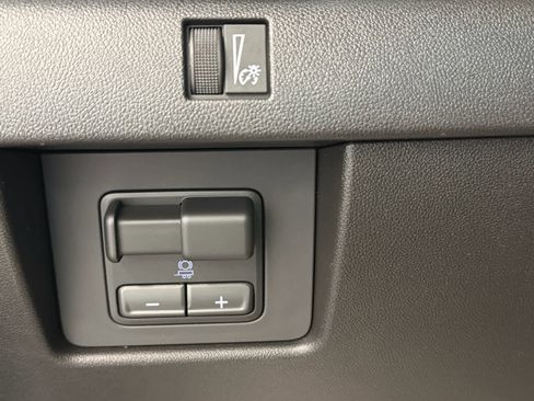 New 2026 GMC Canyon Elevation RWD image 38