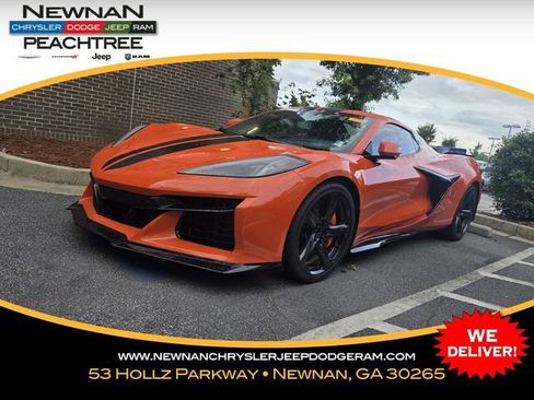 Used 2025 Chevrolet Corvette E-Ray AWD/4WD image 1