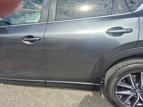 Used 2018 MAZDA CX-5 Touring image 9