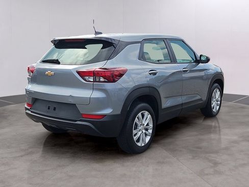 Used 2023 Chevrolet TrailBlazer LS AWD/4WD image 4