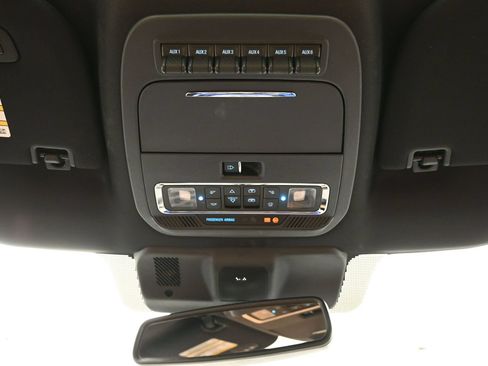 Used 2023 Ford F250 Lariat w/ Lariat Ultimate Package AWD/4WD image 28