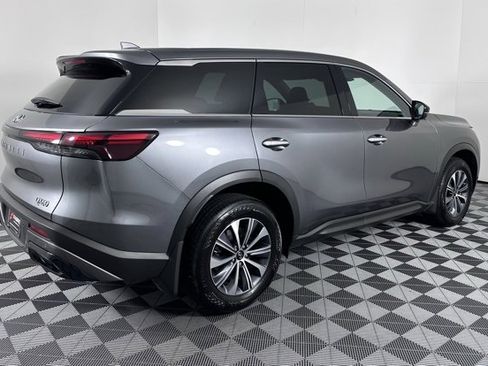 Certified 2025 INFINITI QX60 Pure image 8