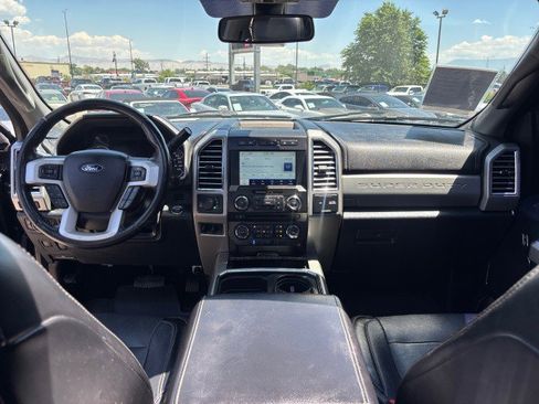 Used 2017 Ford F350 Lariat w/ Lariat Ultimate Package image 25