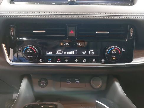 New 2026 Nissan Rogue Platinum w/ Platinum Premium Package image 21