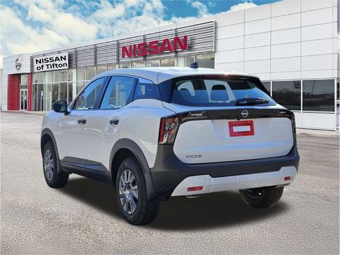 New 2026 Nissan Kicks S image 5