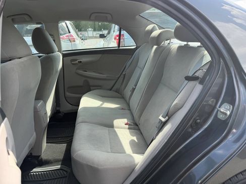 Used 2012 Toyota Corolla L FWD image 10
