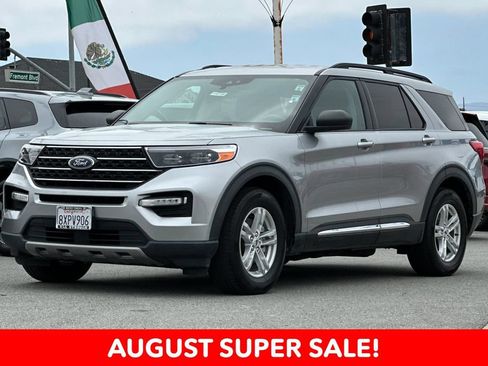 Used 2021 Ford Explorer XLT w/ Equipment Group 202A RWD image 7