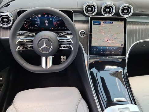 New 2026 Mercedes-Benz GLC 300 4MATIC image 7