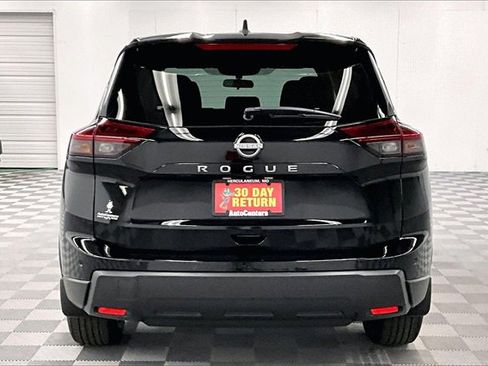 New 2026 Nissan Rogue S image 4