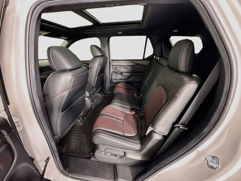 Used 2026 Honda Pilot Black Edition image 21