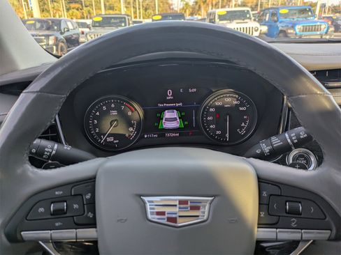 Used 2022 Cadillac XT6 Premium Luxury w/ Technology Package image 34