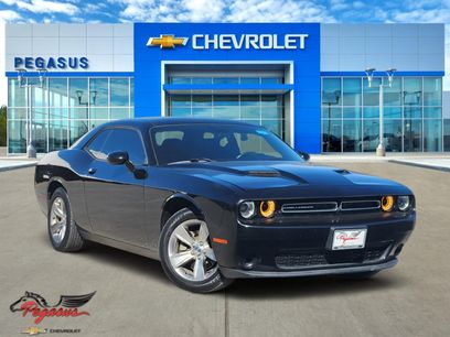 Used 2019 Dodge Challenger SXT