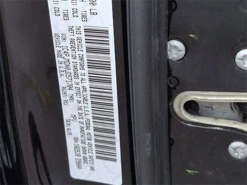 Used 2018 Jeep Cherokee Limited w/ Trailer Tow Group image 36