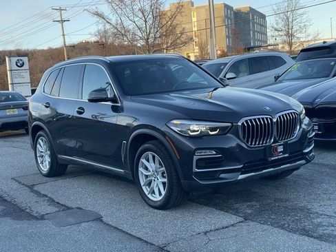 Used 2020 BMW X5 xDrive40i w/ Convenience Package image 2