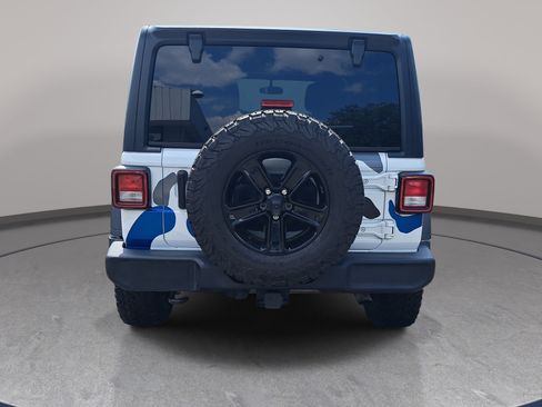 Used 2021 Jeep Wrangler Unlimited Sport AWD/4WD image 6