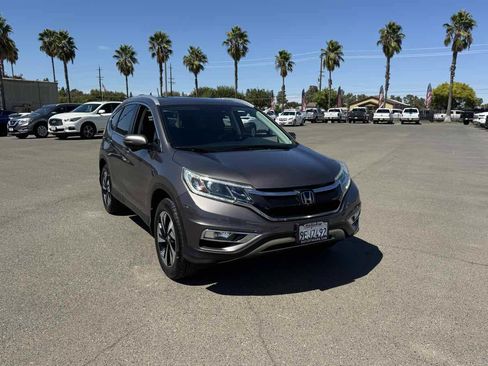 Used 2016 Honda CR-V Touring image 3